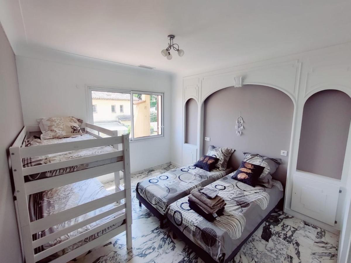 La Villa Castel - Haut De Villa - Parkings- 3 Chambres - 8 Couchages - Jardin - Barbecue 케인즈수르메르 외부 사진