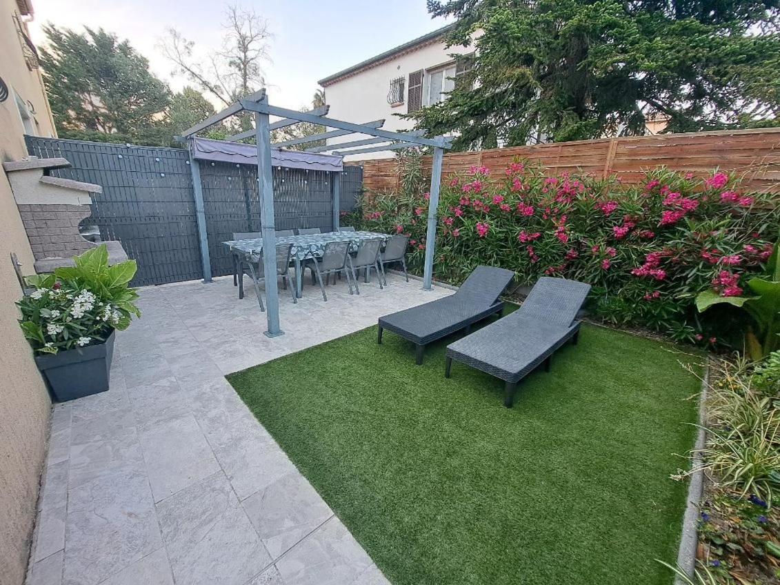 La Villa Castel - Haut De Villa - Parkings- 3 Chambres - 8 Couchages - Jardin - Barbecue 케인즈수르메르 외부 사진